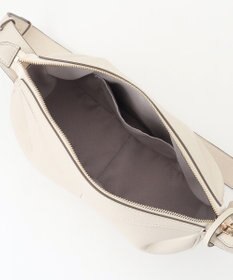 組曲 ハーフムーンショルダー バッグ