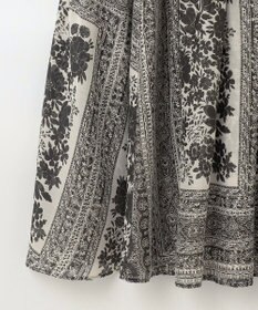 GRACE CONTINENTAL バンダナティアードスカート