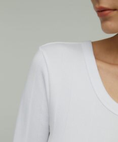 BEIGE， CYRILLE / リブトップス