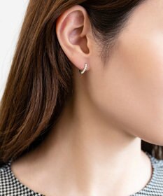 TOCCA 【WEB限定】FRILL DIAMOND PIERCED EARRINGS K10 ダイヤモンド ピアス