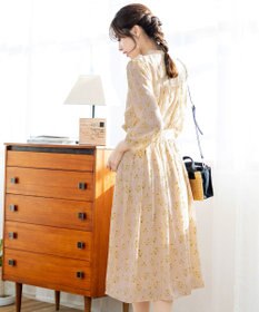 Tiaclasse 【洗える】花柄フレアワンピース