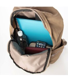 UNBILLION カシュカシュ cachecache / 10ポケットナイロンリュック