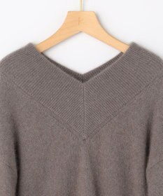 組曲 S フラッフィーファーＶネック ニット