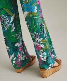 GRACE CONTINENTAL ボタニカルプリントワイドパンツ