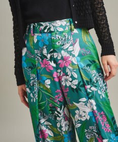 GRACE CONTINENTAL ボタニカルプリントワイドパンツ