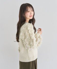 Green Parks ・ｆｕｒｒｙ　ｒａｔｅ　ラメフェザー袖フリンジニット