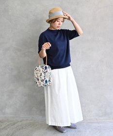 muuc 〈心地よいコットン・シアサッカー生地〉筆記帳刺繍ベルトデザイン切り替え 後ろゴム有り フレアーパンツ