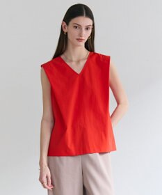 BEIGE， YANN / Vネックタックブラウス