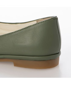 ing <ing>【サスティナブルシリーズ】Vカットフラットパンプス