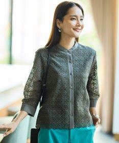 自由区 S 【カタログ掲載】ジオメトリックレース ブラウス