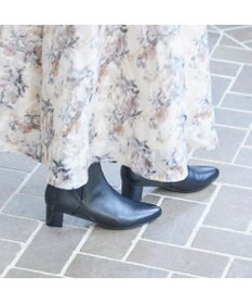 Riz raffinee <Riz raffinee>ポインテッドサイドゴアショートブーツ