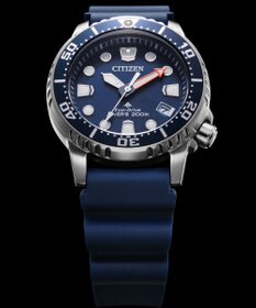 CITIZEN 【人気のボーイズサイズダイバー】電池交換不要の光発電エコ・ドライブ搭載ウオッチ