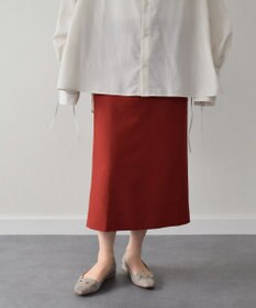 Bridget Birkin 【PARADIS COULEUR】スクエアトウメタルオーナメントパンプス