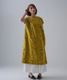 muuc 〈コットン×リネン〉〈高品質なドライタッチ生地〉野小花刺繍ゆったりワンピース
