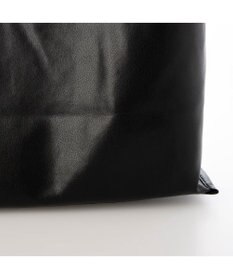 UNBILLION 【テレビ ドラマ着用アイテム】カシュカシュ cachecache / 一枚仕立てホーボーバッグ