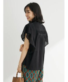 Green Parks Ｉ　フリルノースリーブブラウス