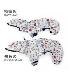 PET PARADISE スヌーピー 足付き透明フード付き レインコート《アメリカンビンテージ柄》中型犬 大型犬