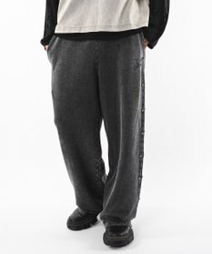 WEGO 【ユニセックス着用ITEM】ブリーチスタッズロゴスウェットパンツ