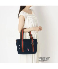 CLATHAS SNOOPYキャンパス ２wayトートバッグ（大）