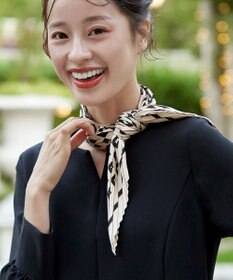 Tiaclasse 【選べる柄タイプ】プリーツスカーフ