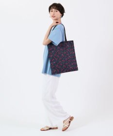 チェリー　バッグ LARGE EMERALD TOTE/クラシカルチェリー / LeSportsac