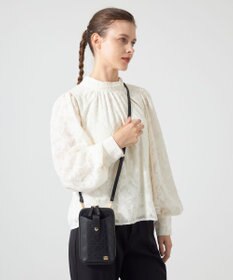 LA BAGAGERIE レザーステッチ　マルチポシェット