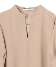 BEIGE， FLEUR / バックサテン プルオーバーブラウス