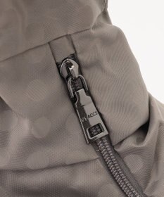 Y'SACCS ドットジャカードショルダーバッグ