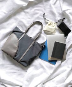 Y'SACCS コットンライクナイロントート Mサイズ