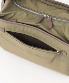 Y'SACCS 【ナイロンタフタ×リサイクルレザー】デイリーショルダー　Mサイズ