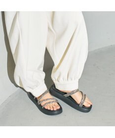 MODE ET JACOMO <carino>厚底ビジューサンダル