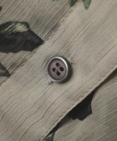 YECCA VECCA フラワー柄シアーロングシャツ