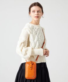 LA BAGAGERIE レザーステッチ　マルチポシェット