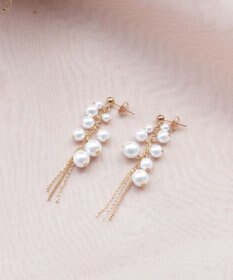 Tiaclasse パール＋タッセルチェーンピアス