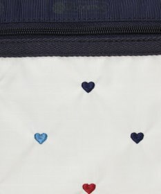LeSportsac DELUXE EVERYDAY BAG/トリコロールハートエンブロイダリー