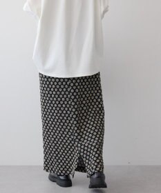 AMERICAN HOLIC フラワーレースタイトスカート