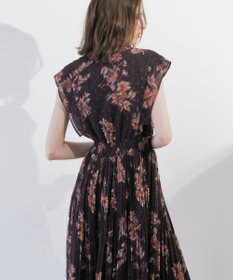 YECCA VECCA ぼかし柄プリーツワンピース