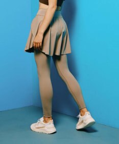 San-ai Resort（三愛水着楽園） 【水陸両用】　スカート付きレギンスM・L　【Reir（レイール）】