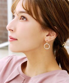 Tiaclasse   カッティングガラスサークルピアス