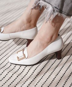 Pointer 日本製 本革バックルパンプス