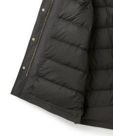 23区 L 【一部店舗限定/滝沢眞規子さん着用/撥水加工】ミリタリー フーデット ダウンコート