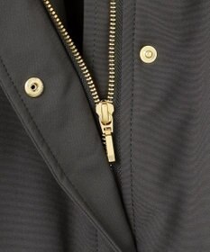 23区 L 【一部店舗限定/滝沢眞規子さん着用/撥水加工】ミリタリー フーデット ダウンコート