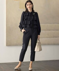 組曲 【KUMIKYOKU NAVY】コンフォータブルドレープフリル テーパードパンツ