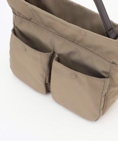 LA BAGAGERIE ダブルフロントポケット2WAYショルダー