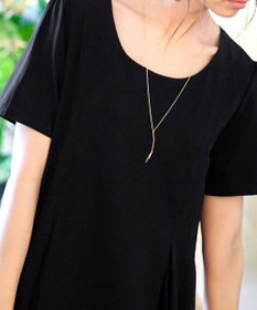 Tiaclasse 【日本製】大人上品なフラットカーブバーネックレス