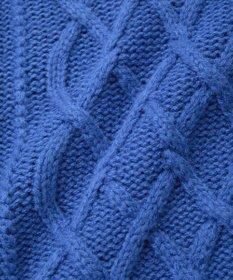 YECCA VECCA ケーブルニット