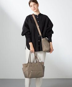 Y'SACCS ドットジャガードポーチ付きトートバッグ