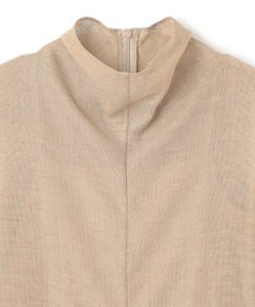 BEIGE， 【洗える・吸水速乾・防シワ・eclat 7・8月号掲載】LIATRIS / オフタートルノースリーブワンピース