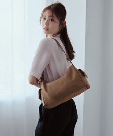 TOCCA IN CREADLE NYLON BAG Ｍ ワンショルダーバッグ ブラウン系