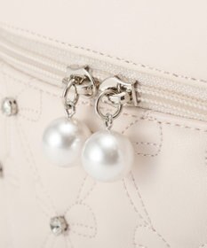 Maison de FLEUR リボンキルティングキューブショルダーバッグ
